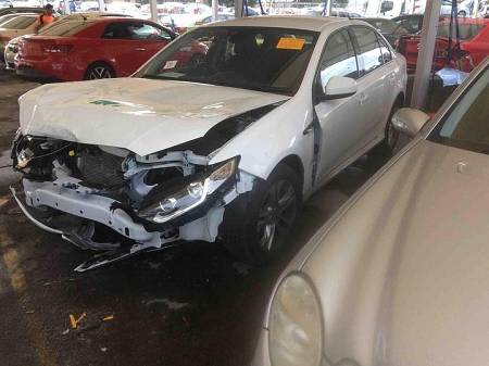 WRECKING 2016 FORD FGX FALCON XT FOR PARTS